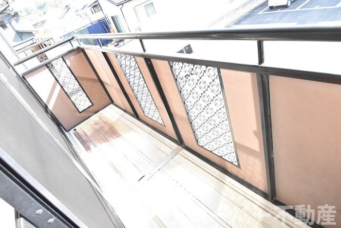 バルコニー　バルコニー