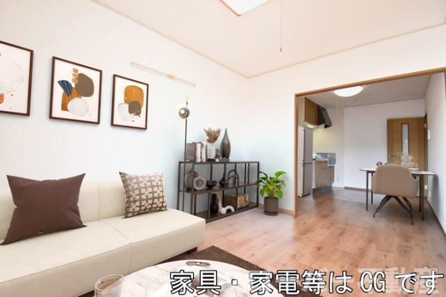 居室・リビング　家具／家電はCGです