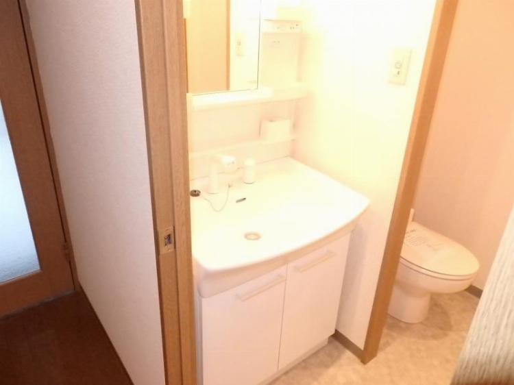 洗面設備　洗面所