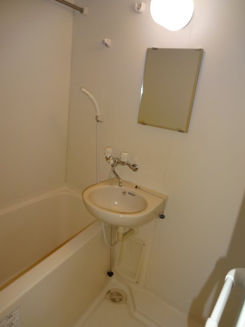 バス・シャワールーム　別部屋写真