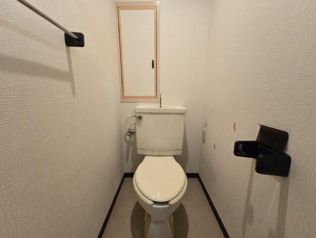 トイレ　トイレもきれいです