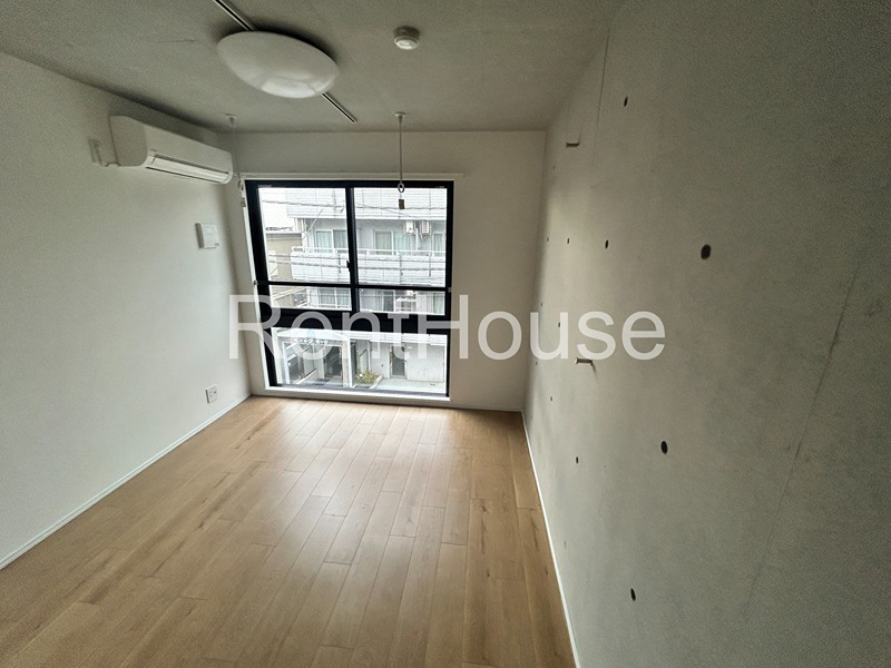 バルコニー　別号室の参考写真となります