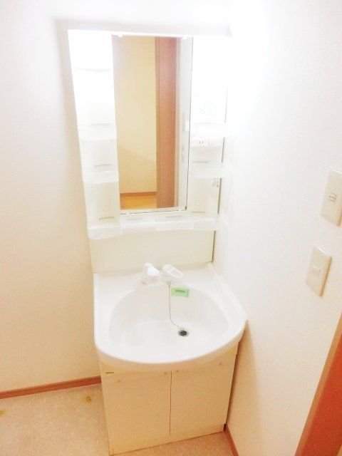 洗面設備　毎日使う洗面台