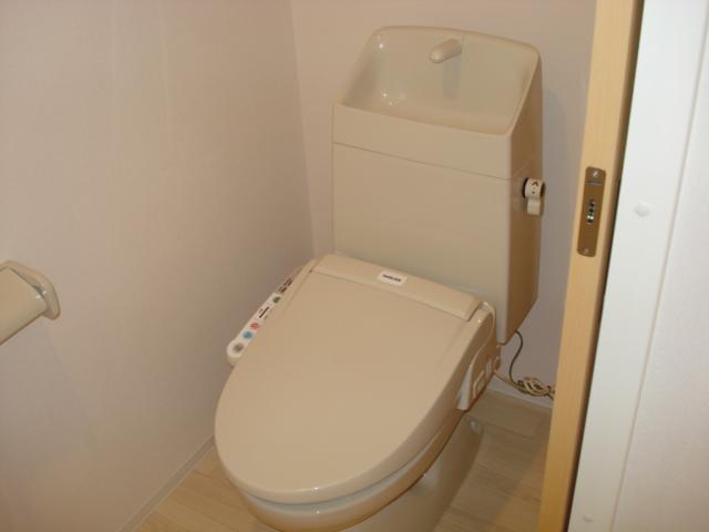 トイレ　トイレ（イメージ）