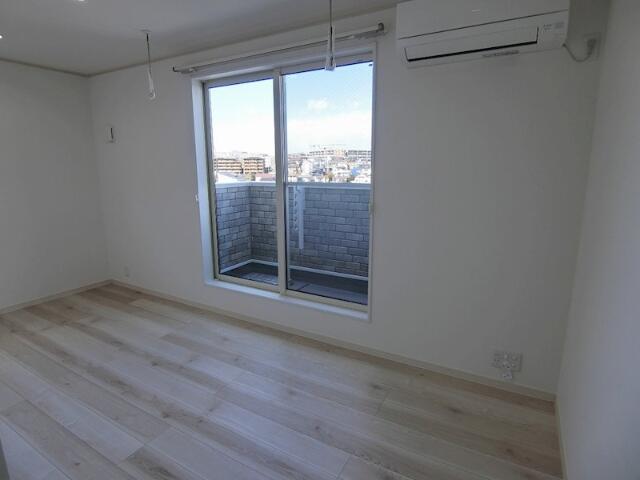 その他部屋・スペース　白が基調の明るい室内！広々！