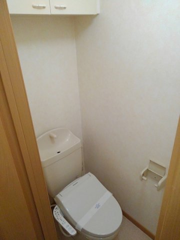 トイレ　トイレもきれいです