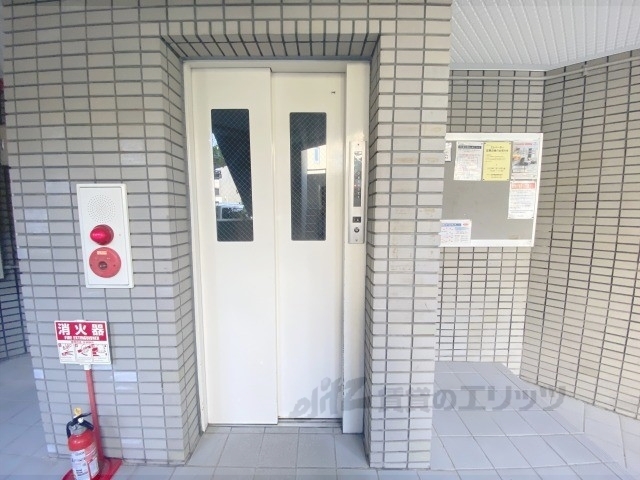 その他　エレベーター