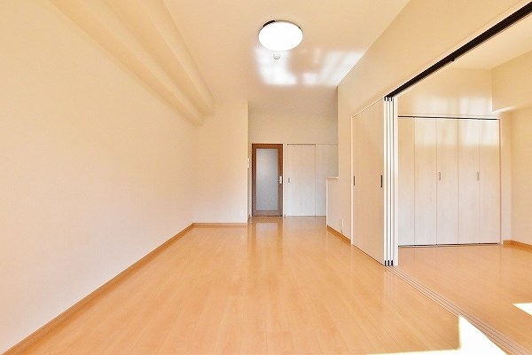 居室・リビング　★LDK13帖★