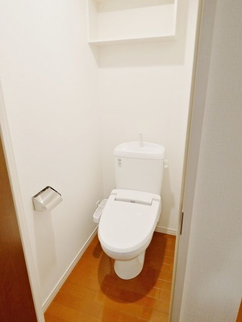 トイレ　★お部屋探しは株式会社タウンハウジング東京まで★
