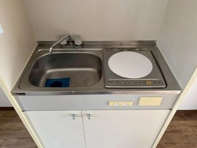 キッチン　１Ｆ他部屋参考。