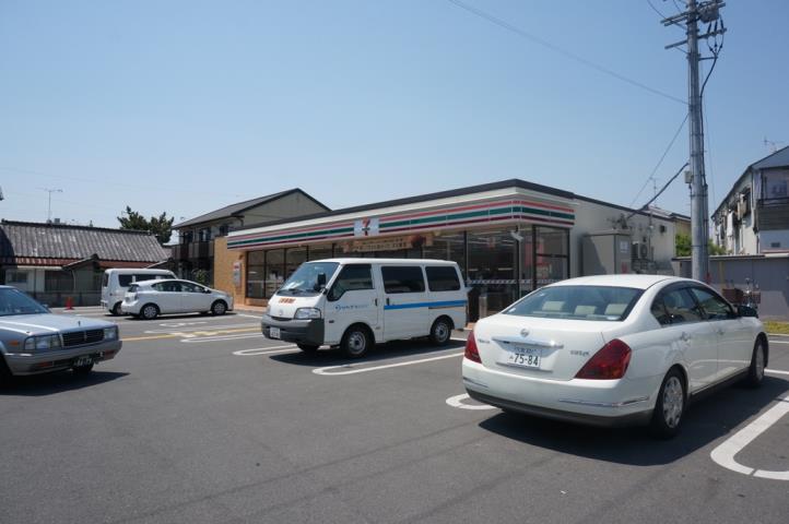 コンビニ　セブンイレブン（コンビニ）まで35m