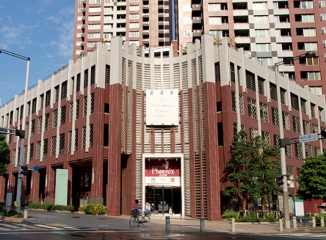 スーパー　スーパーフェニックスお台場店（スーパー）まで1058m