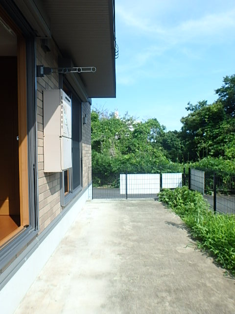 庭　写真は別部屋、現状優先