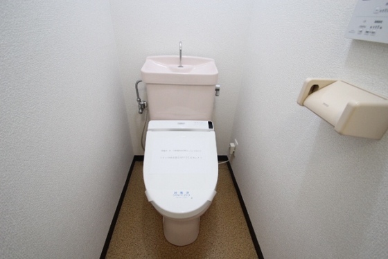 トイレ　※別部屋の写真です