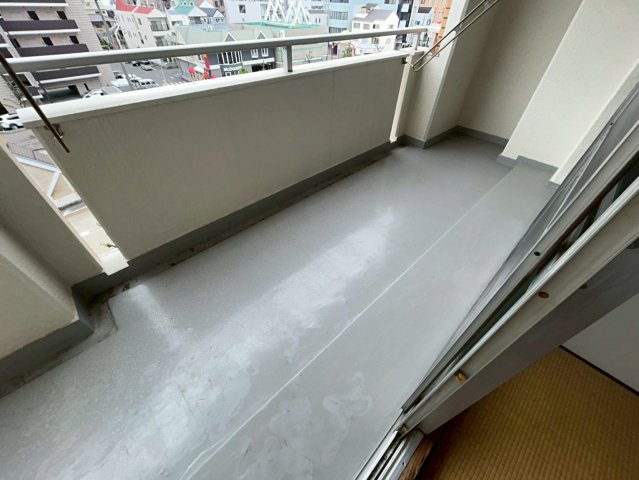 バルコニー　いながきビル