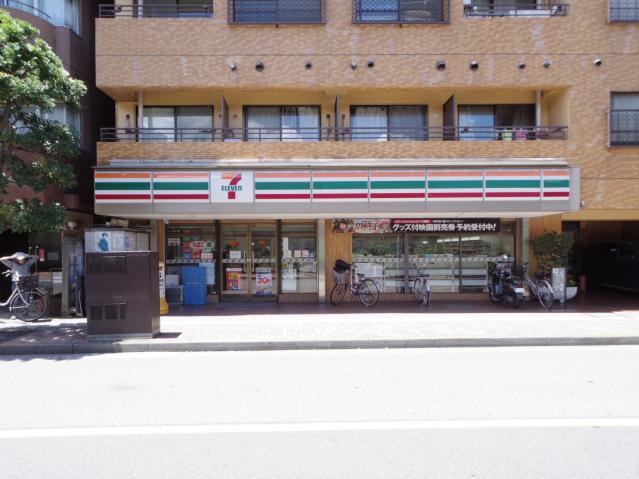 コンビニ　セブンイレブン（コンビニ）まで362m