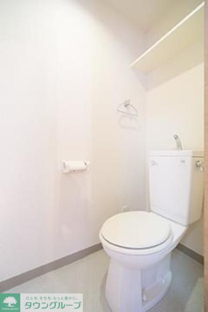 トイレ　※写真は同タイプ住戸です。