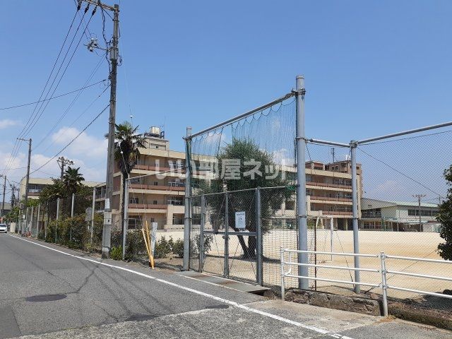 小学校　手城小学校（小学校）まで613m