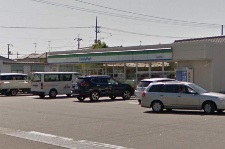 コンビニ　ファミリーマート岡山辰巳西店（コンビニ）まで778m