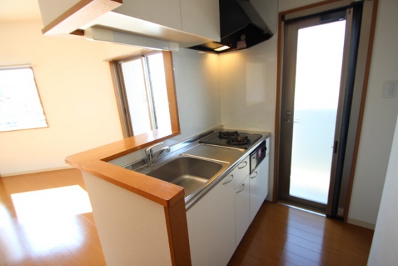 キッチン　※他部屋の写真です。