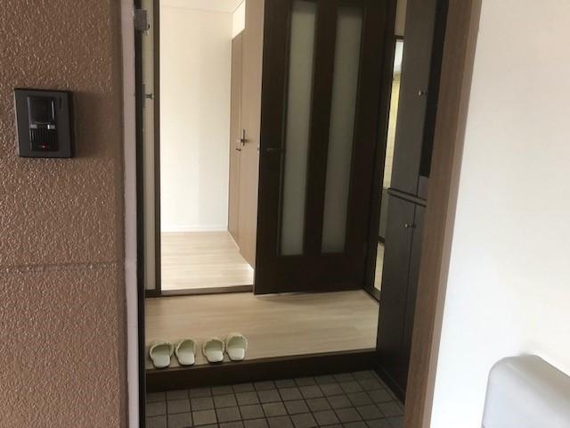 玄関　玄関