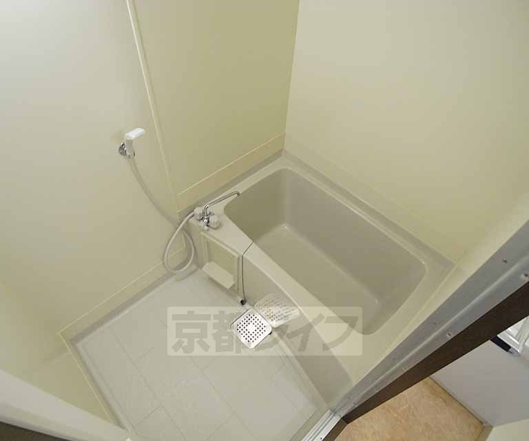 バス・シャワールーム　一日の疲れを癒して下さい