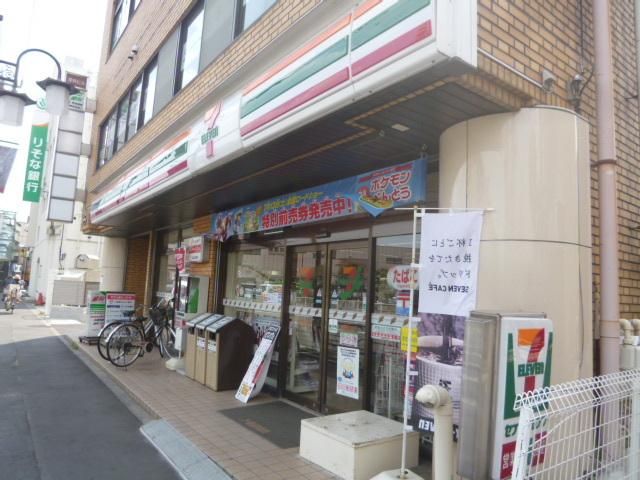 コンビニ　セブンイレブン（コンビニ）まで340m