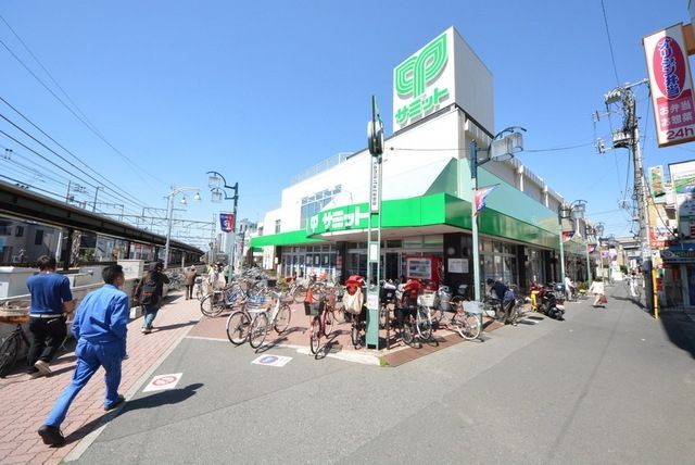 その他　駅前（その他）まで720m