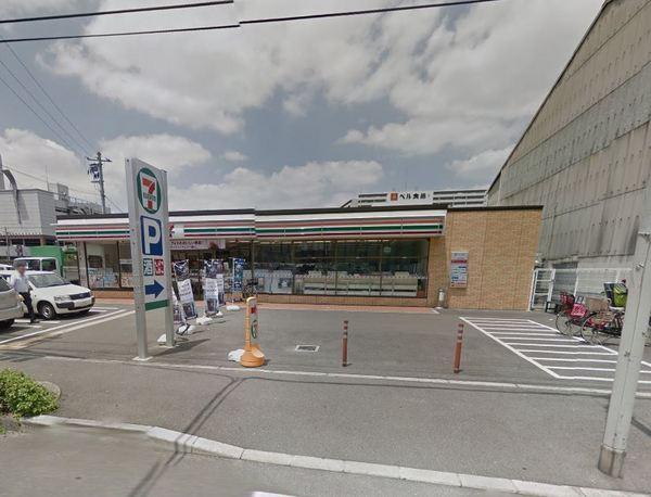 コンビニ　セブンイレブン大阪放出東1丁目店（コンビニ）まで140m
