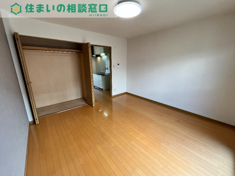 居室・リビング　同型