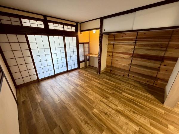 ＪＲ片町線 住道駅 徒歩6分 2階建 築53年の居間写真