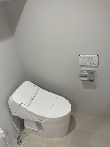 トイレ　清潔感のあるトイレです