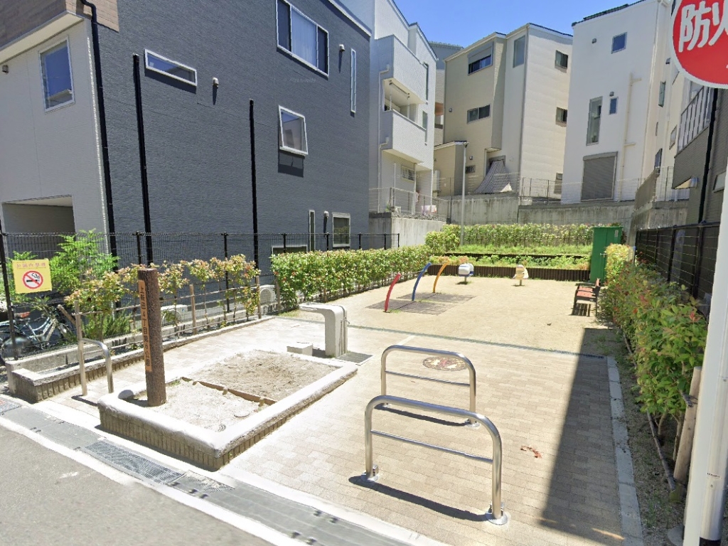 公園　上新田4丁目第6公園（公園）まで68m
