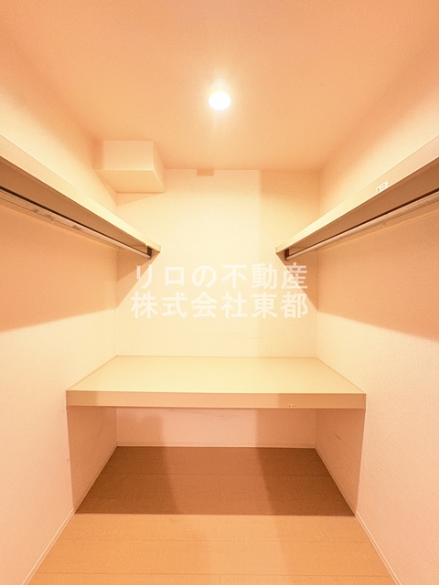 収納　奥行のある収納付です！増えがちな荷物をもスッキリ収納できます