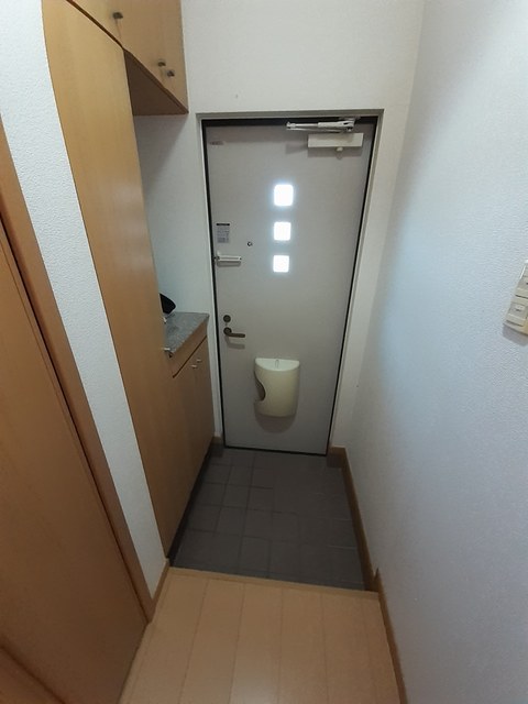 玄関　図面と現状に相違がある場合には現状を優先