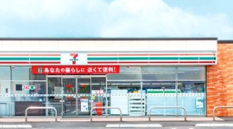 コンビニ　セブンイレブン（コンビニ）まで578m
