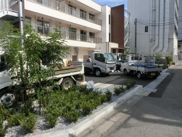 駐車場　駐車場