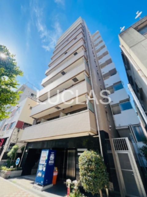 建物外観　『想いの先を照らし出す。』信頼が必要だから、ルクラスへ。