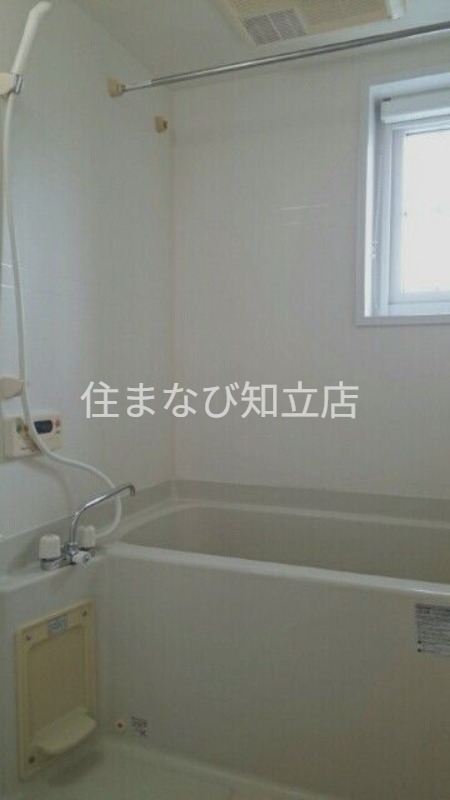 バス・シャワールーム　同型別部屋写真