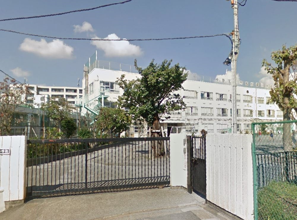 小学校　平和の森小学校（小学校）まで572m