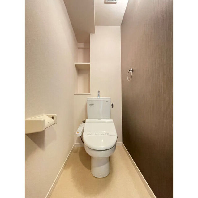 トイレ　別タイプのお部屋です