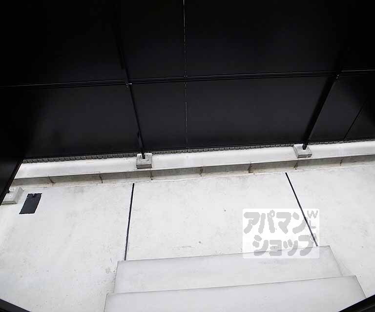 バルコニー　広々したベランダです。