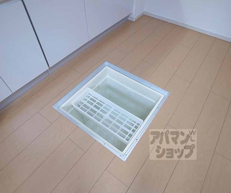 収納　床下収納です。