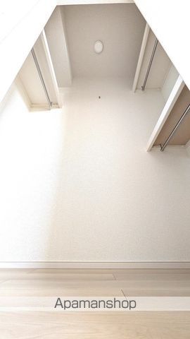ＪＲ日豊本線 加納駅 バス乗車時間：4分 最寄りバス停で下車 徒歩8分 2階建 築2年の内装写真