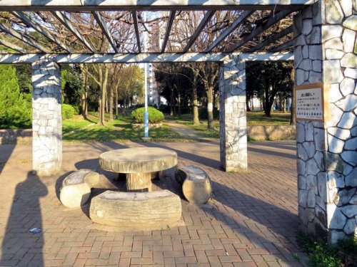 公園　北島2号公園（公園）まで437m