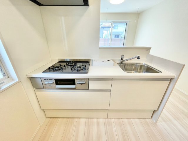 キッチン　※同建築会社施工別物件参考写真