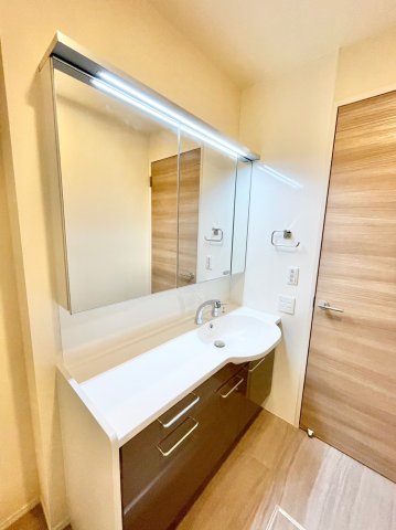 洗面設備　※同建築会社施工別物件参考写真