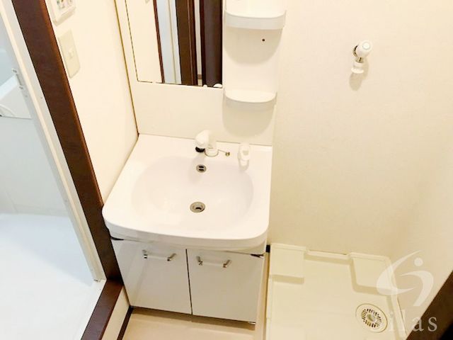 洗面設備　同仕様