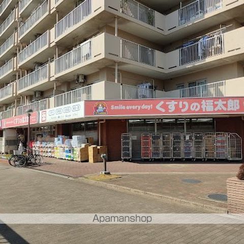 ドラックストア　くすりの福太郎東大島２号店（ドラッグストア）まで424m