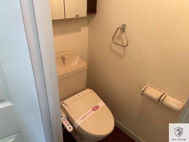 トイレ　シャワー付トイレ